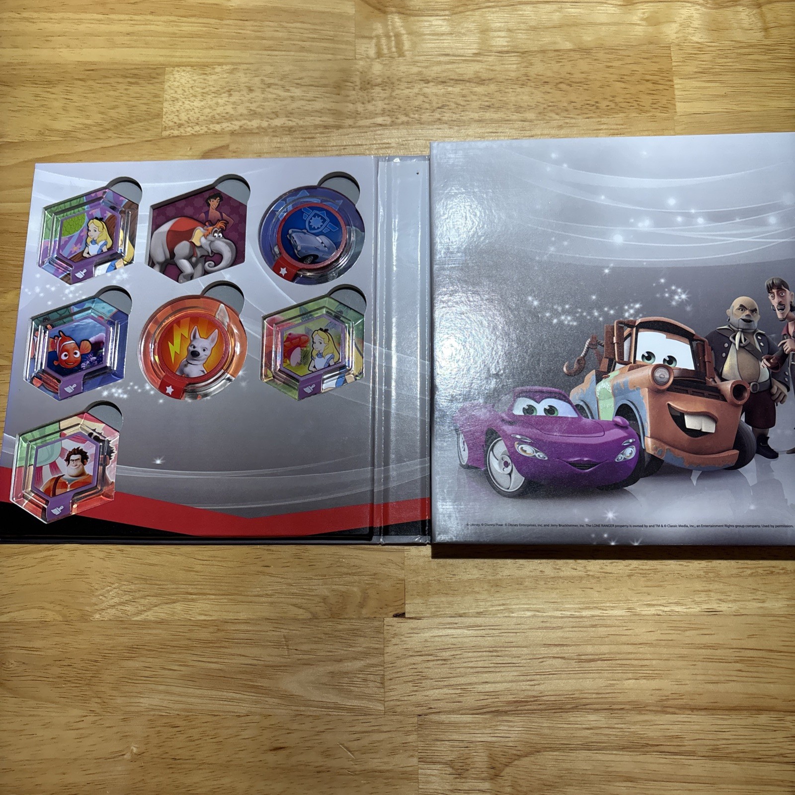 2 Disney Infiniti Power Game Discs Albums A Total Of 37 Discs ￼