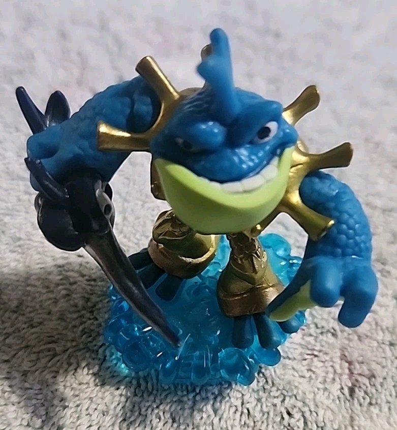 Lot Of 6 Skylanders Figures, Riptidex2, Scorp, Star Strike, Smash Hit & Sprocket