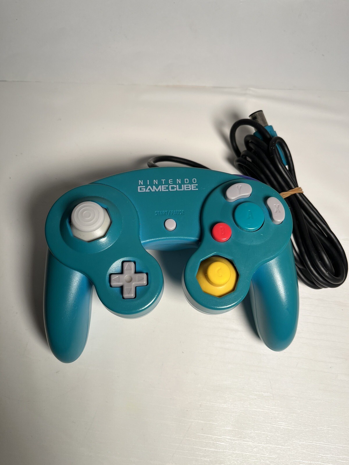 D0L-003 GameCube Controller Turquoise Blue Japan Only Sun Faded WORKS Genuine