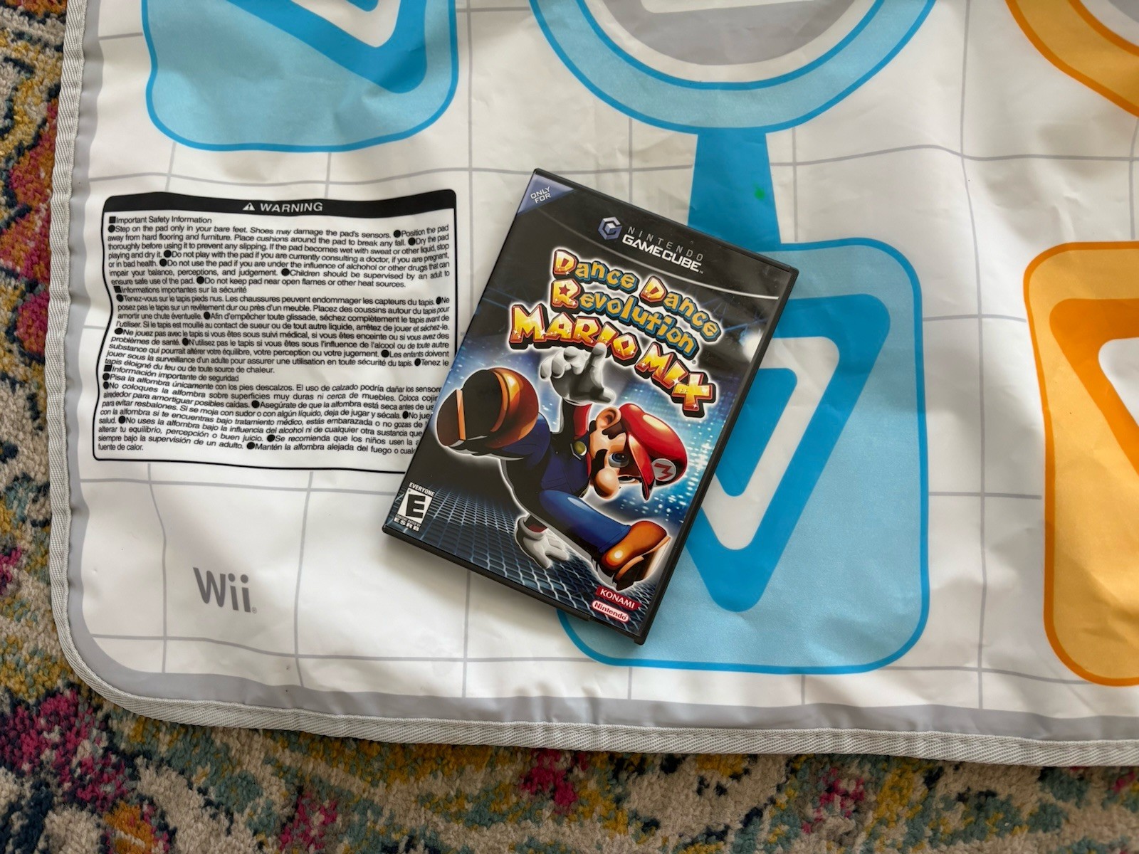 Dance Dance Revolution: Mario Mix with Wii Dance Pad. Tested and Working