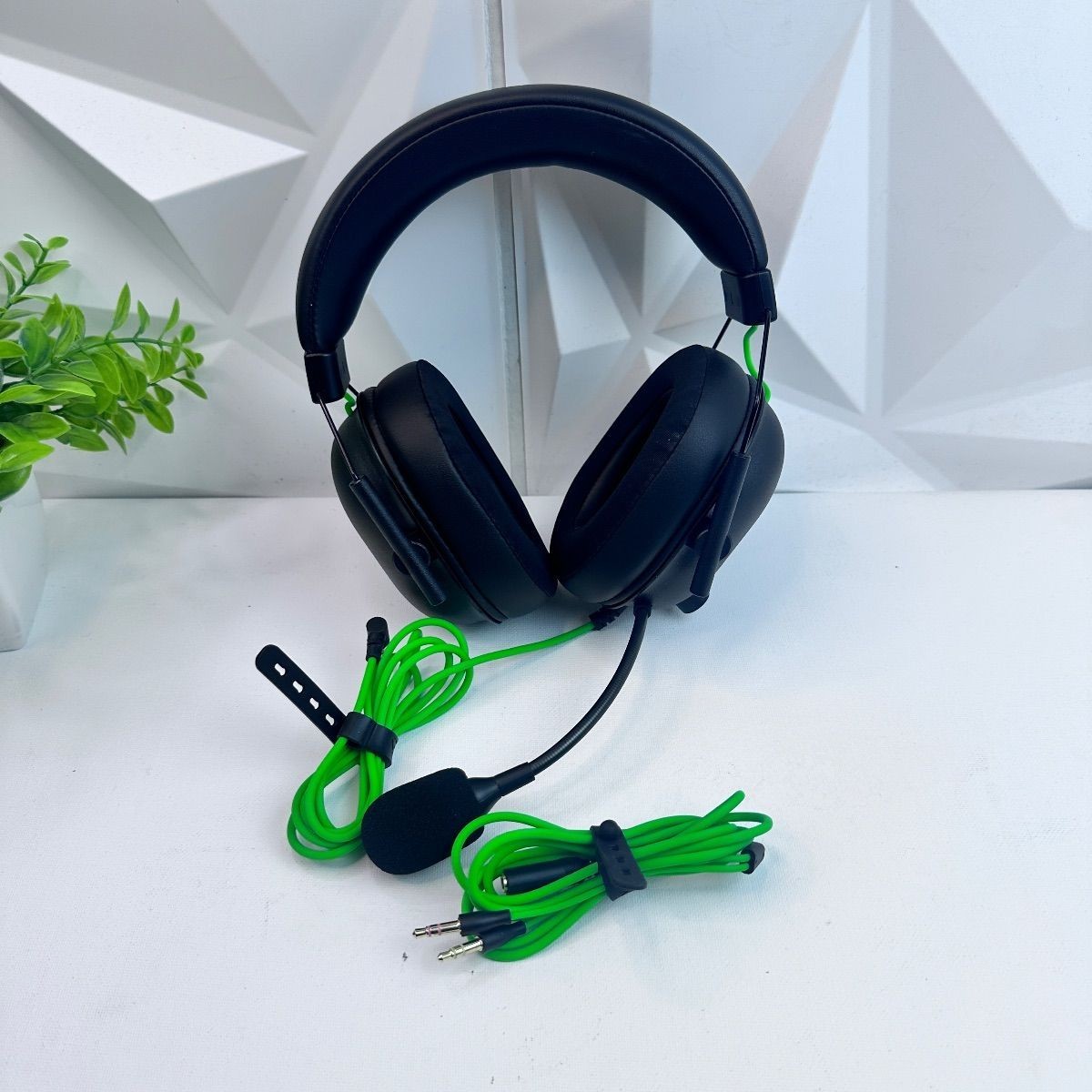 Razer BlackShark V2 X Wired Esports Gaming Headset, 3.5mm, Multi-Platform