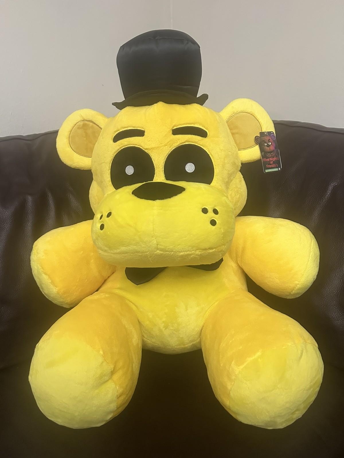 FNAF Jazwares Five Nights at Freddy’s GOLDEN FREDDY 20”Jumbo Plush GameStop