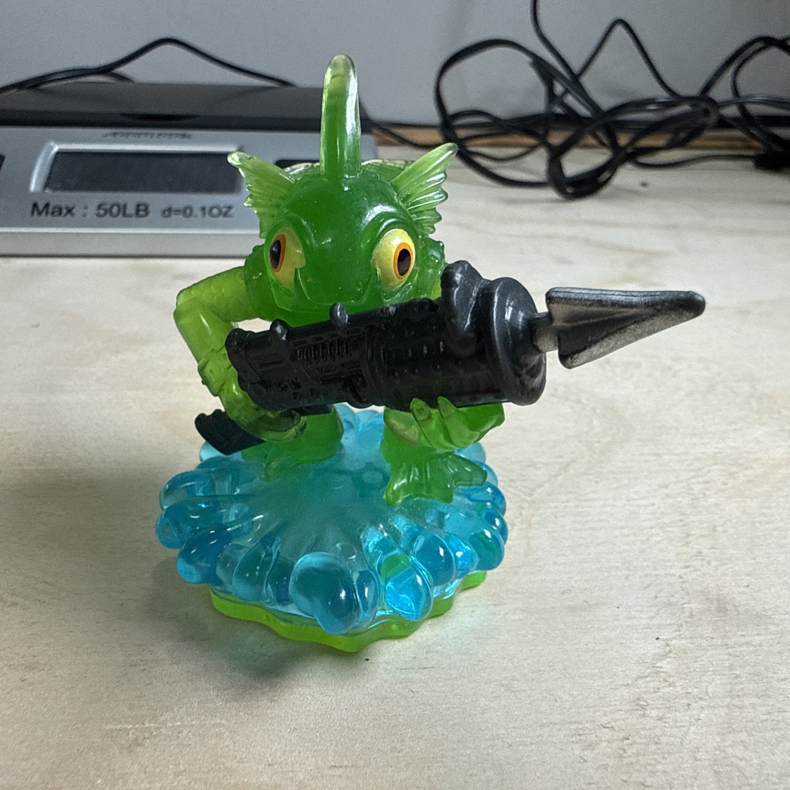 Skylanders Spyro’s Adventure Clear Green Gill Grunt Character Figure A98