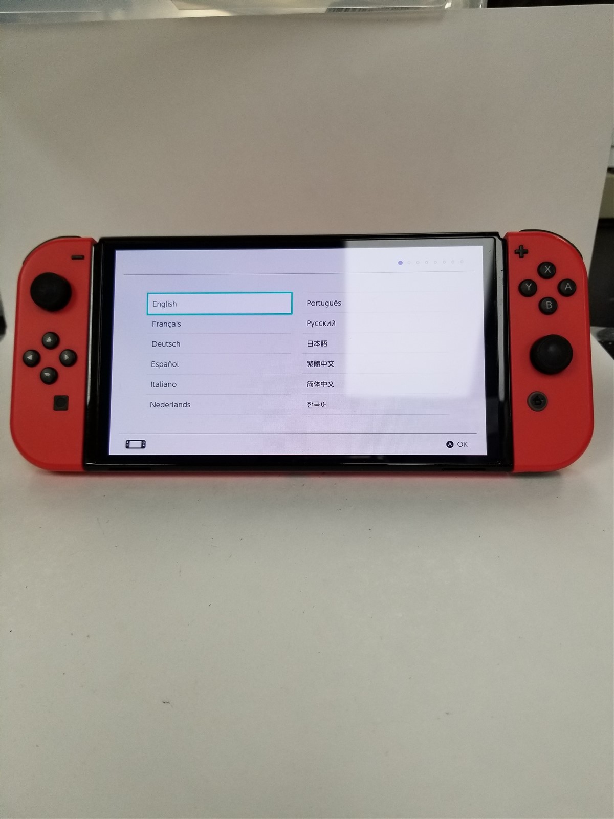 Nintendo Switch OLED Model 64GB Red Handheld Console With Joycons VG6323