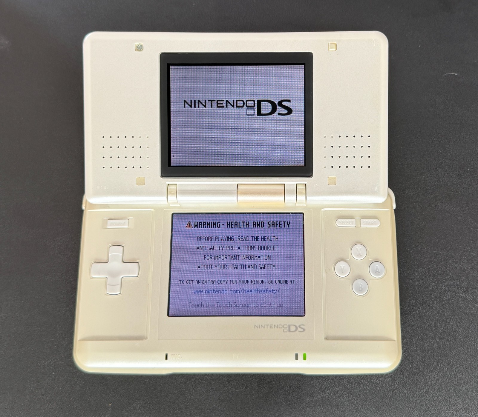 ORIGINAL Pure White Nintendo DS (NTR-001)(JPN); Region Free; US Seller