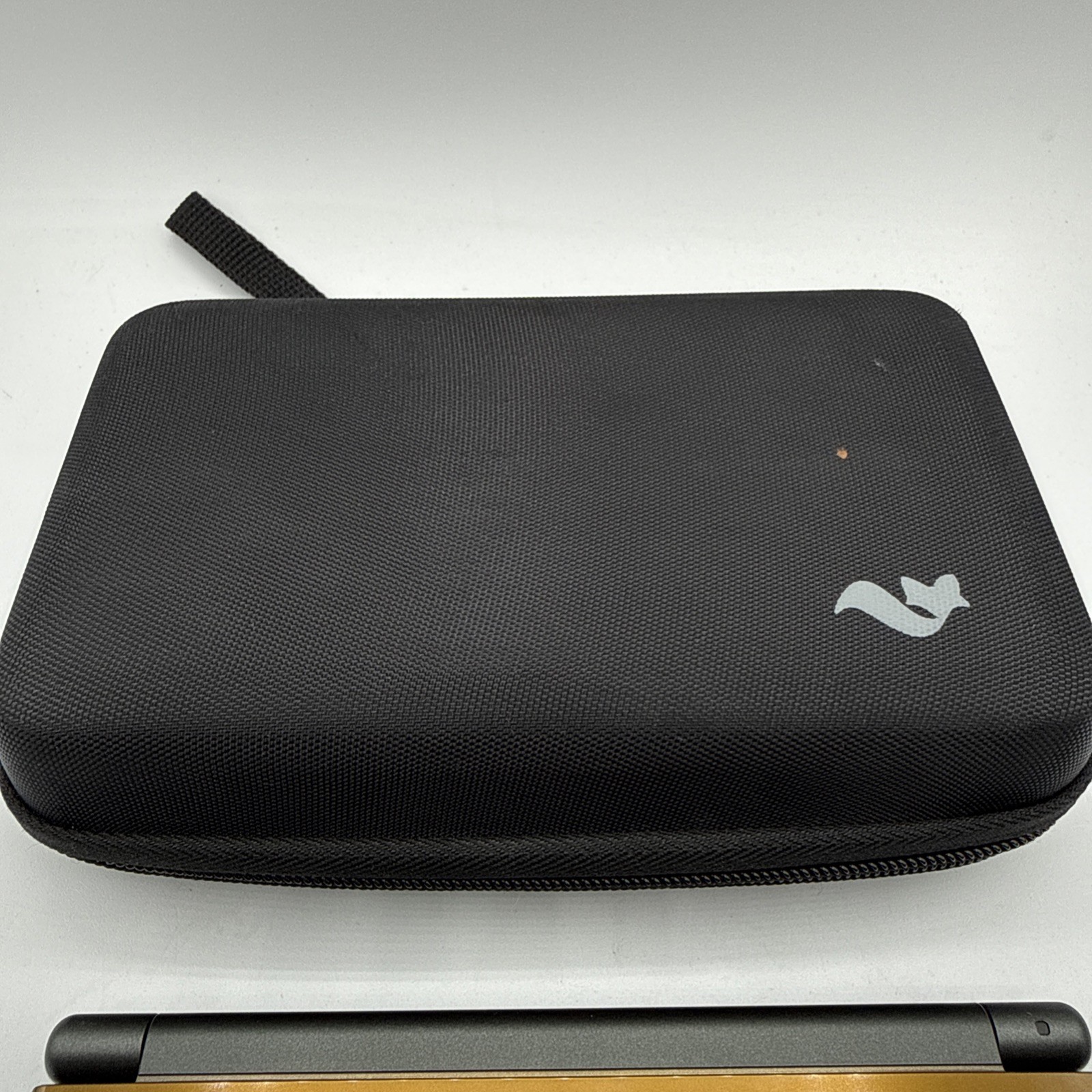 Nintendo 3DS XL Handheld Console Zelda Hyrule Edition w/charger Stylus And Case