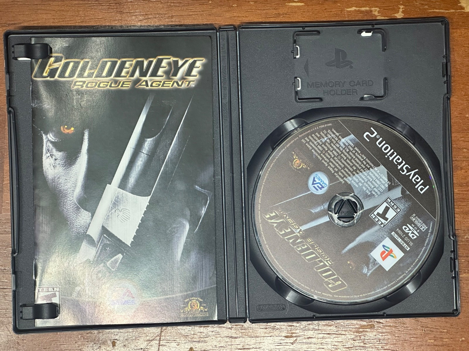 EA GoldenEye Rogue Agent Video Game PS2 Sony PlayStation 2 007 Bond FPS Shooter