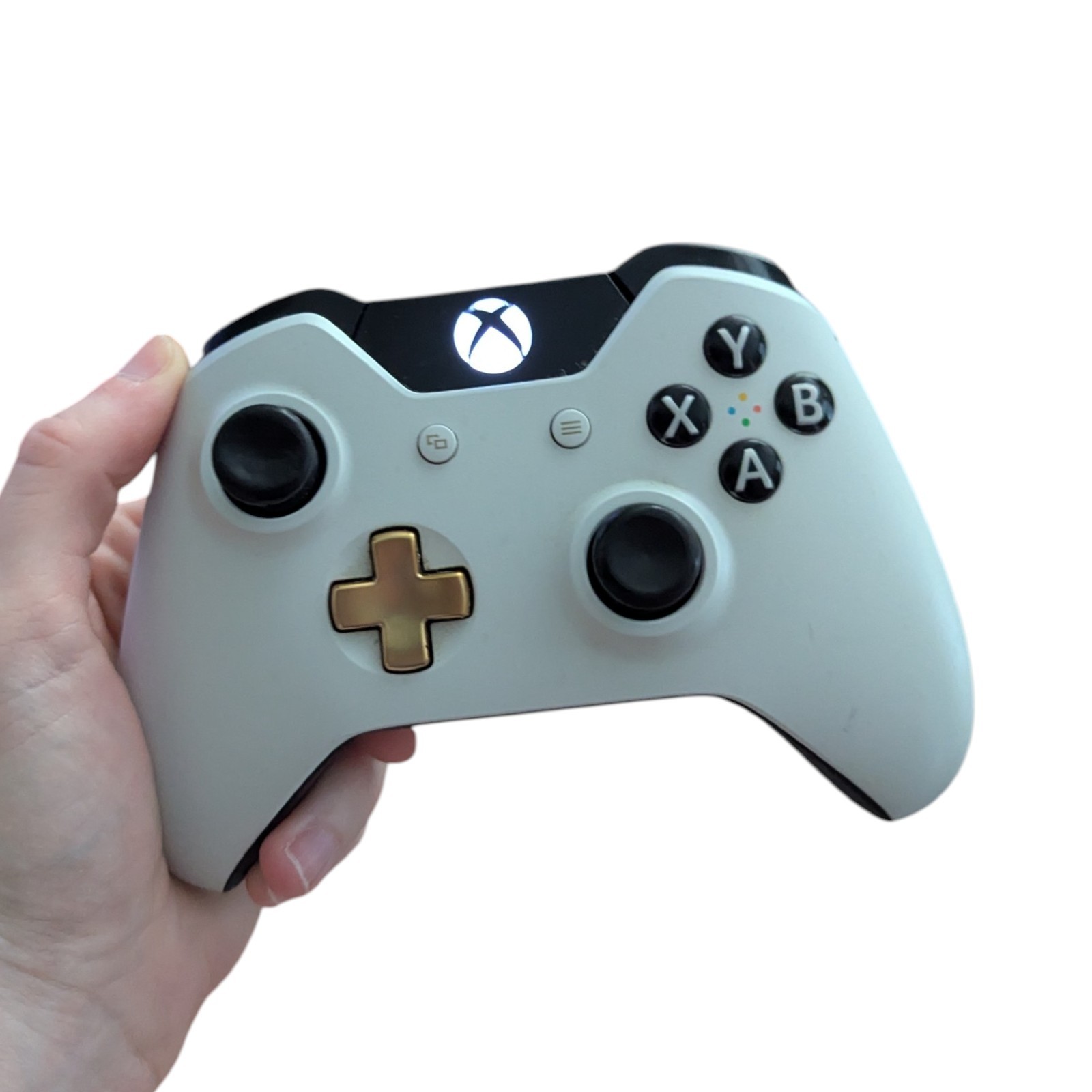Microsoft Xbox One Wireless Controllers 1697 1708 Tested – Black And White