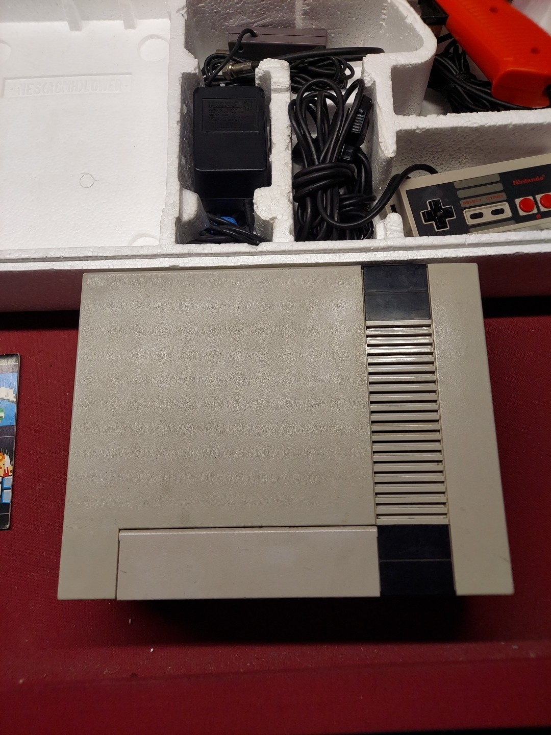 Nintendo NES Action Set Console System Tested Working Controllers Zapper Mario