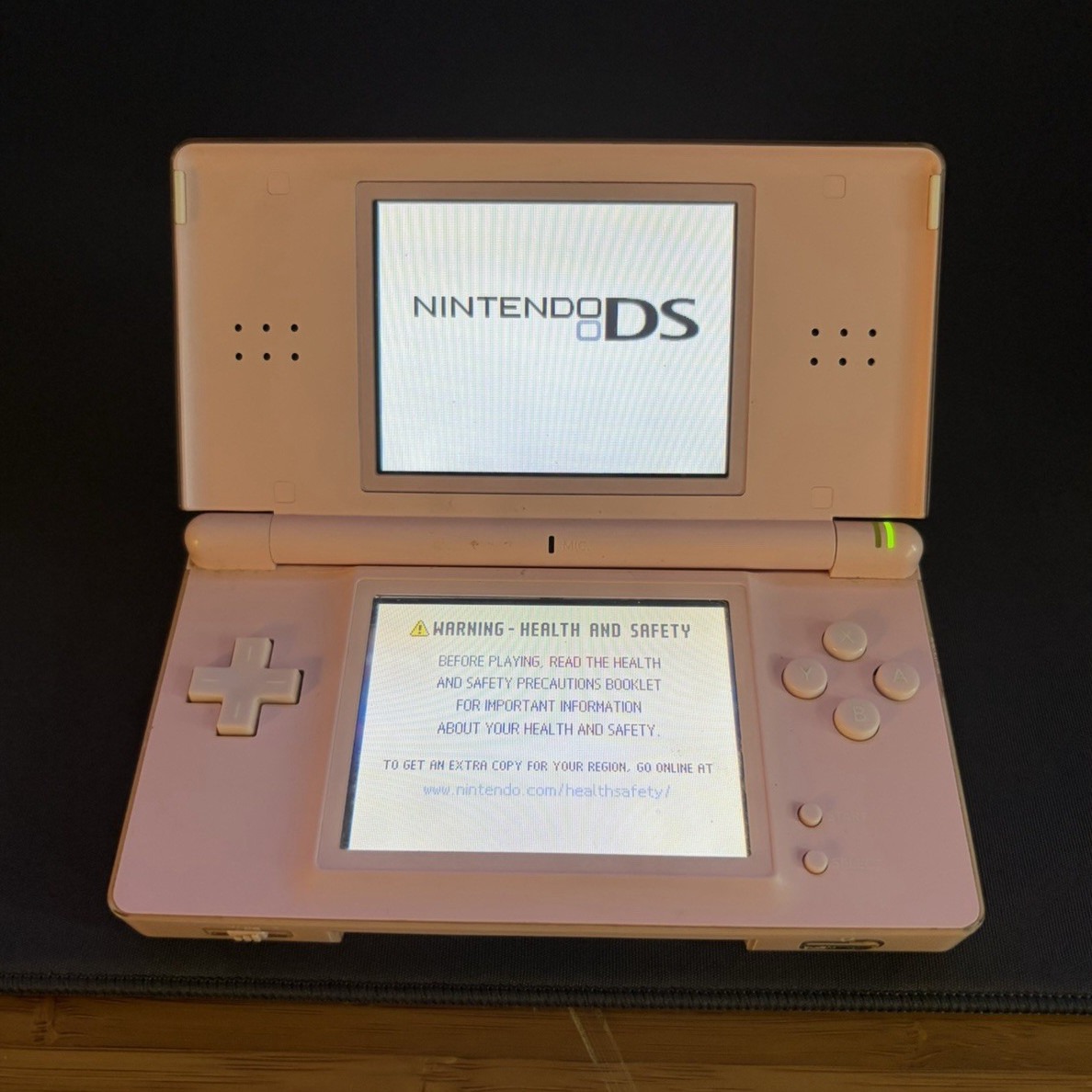 Nintendo DS Lite USG-001 Pink Handheld System Touchscreen NTSC-U/C
