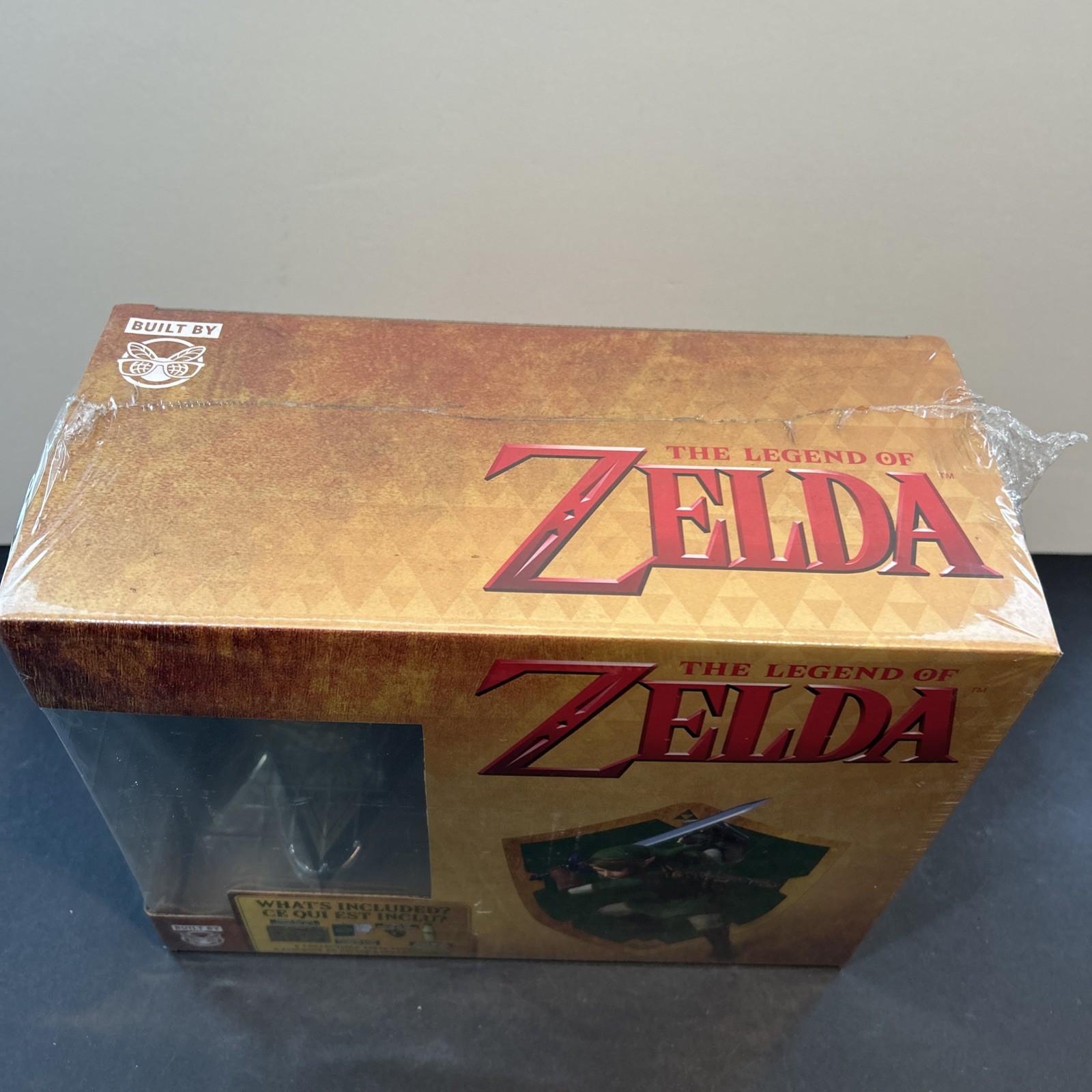 Culturefly Legend of Zelda Link Collectible Vinyl Figure Loot Box w/ Pin
