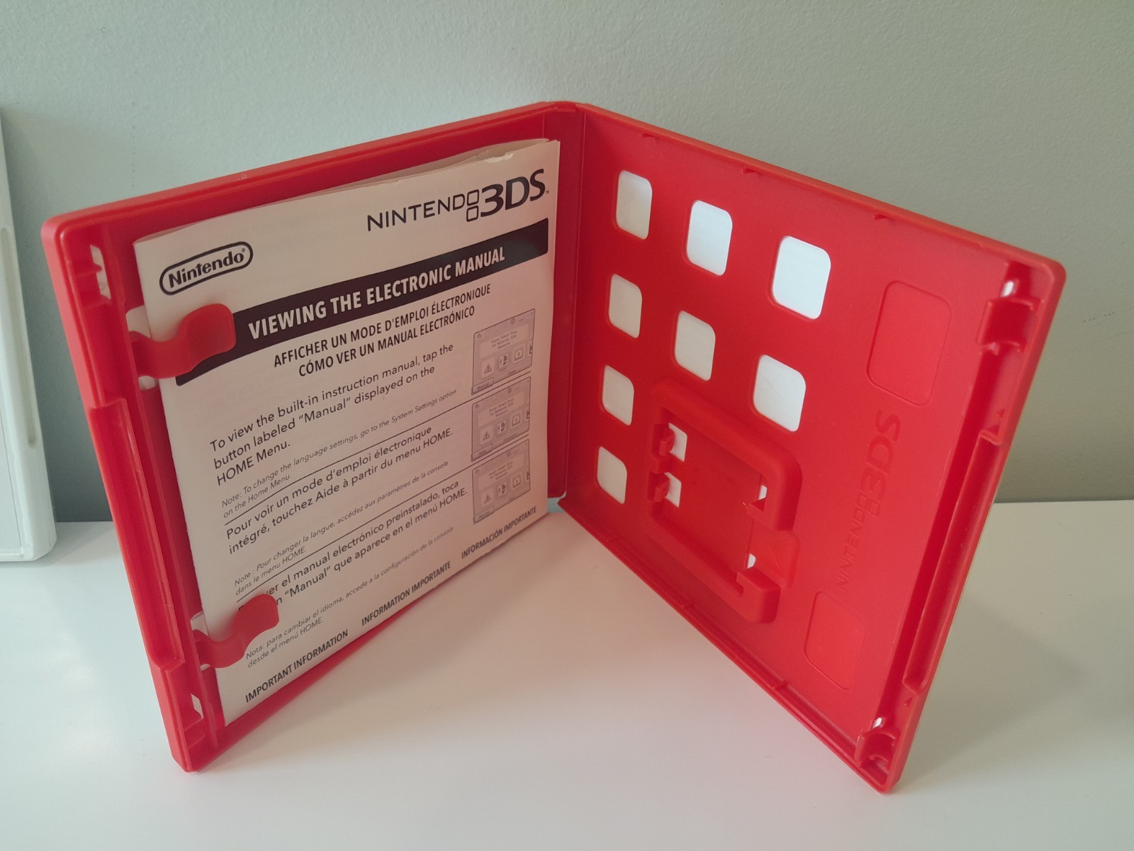 Nintendo DS & 3DS Case Only Lot Of 8: Mario Luigi Yoshi *No Games