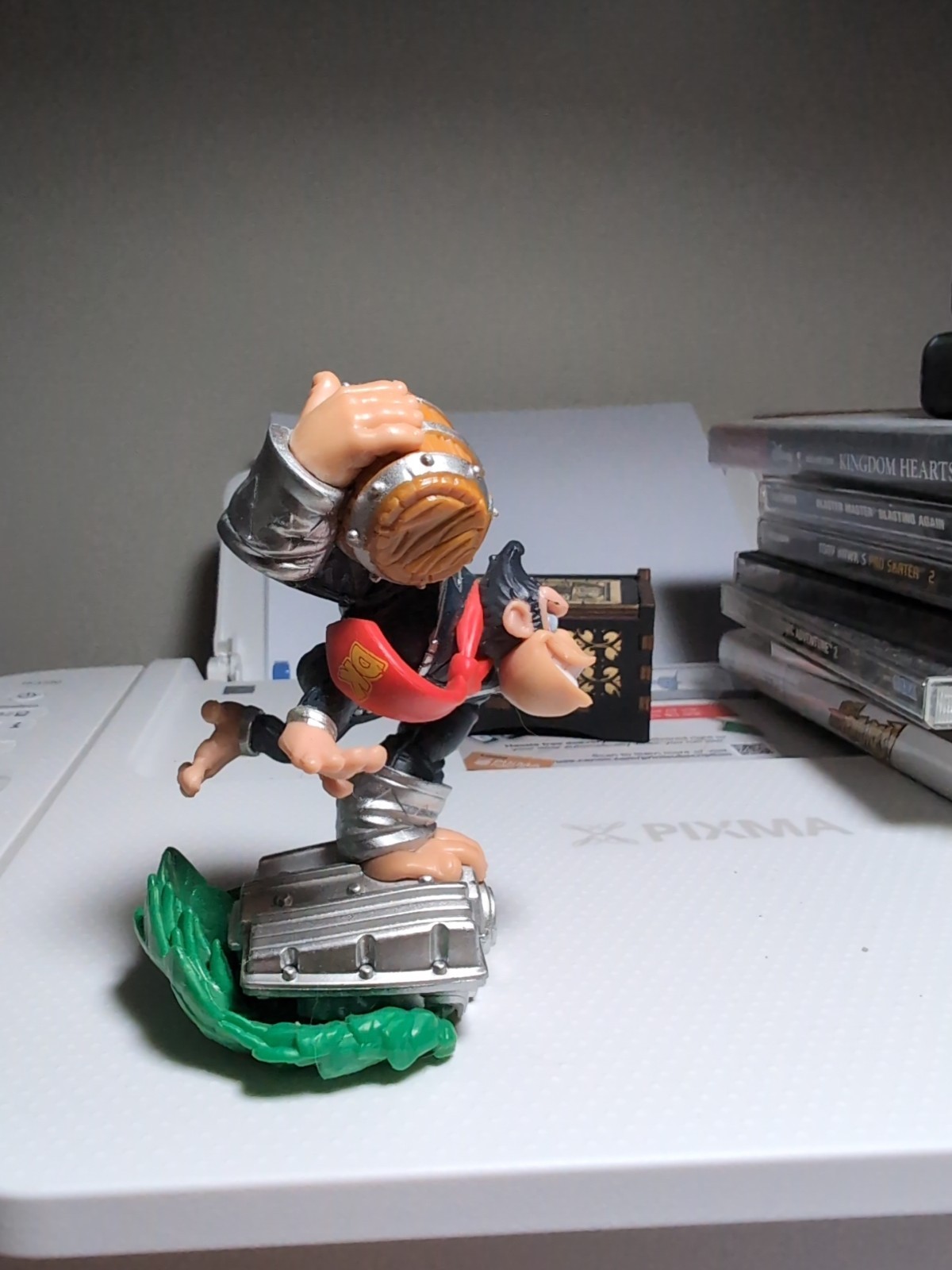 Skylanders Superchargers Dark Donkey Kong Barrel Blaster