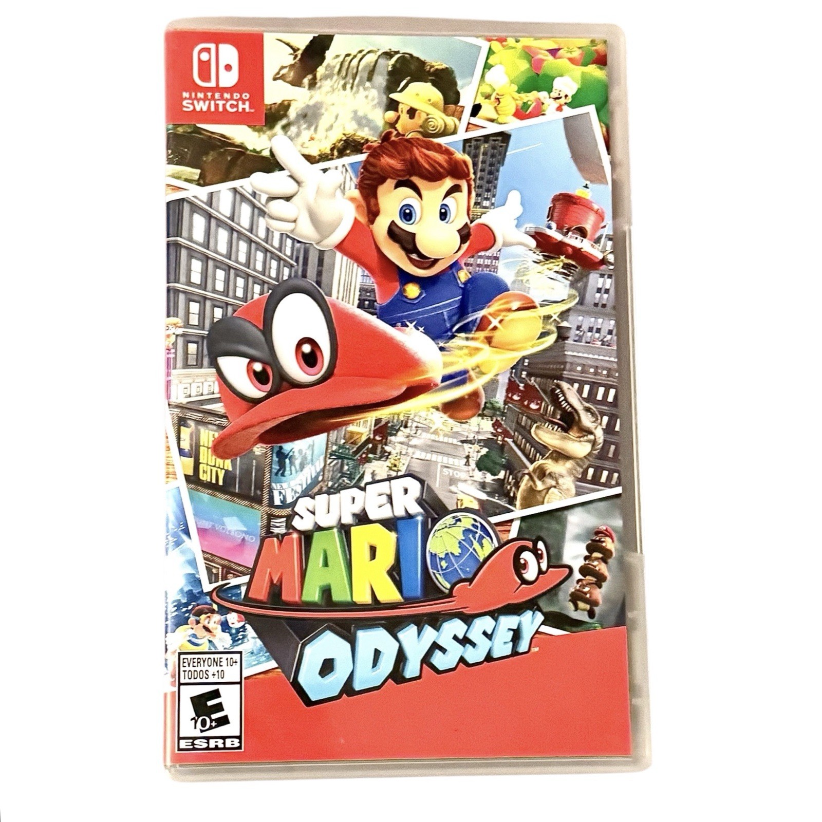 Nintendo Super Mario Odyssey Nintendo Switch w/ Case, Multiplayer, E10+ (2017)