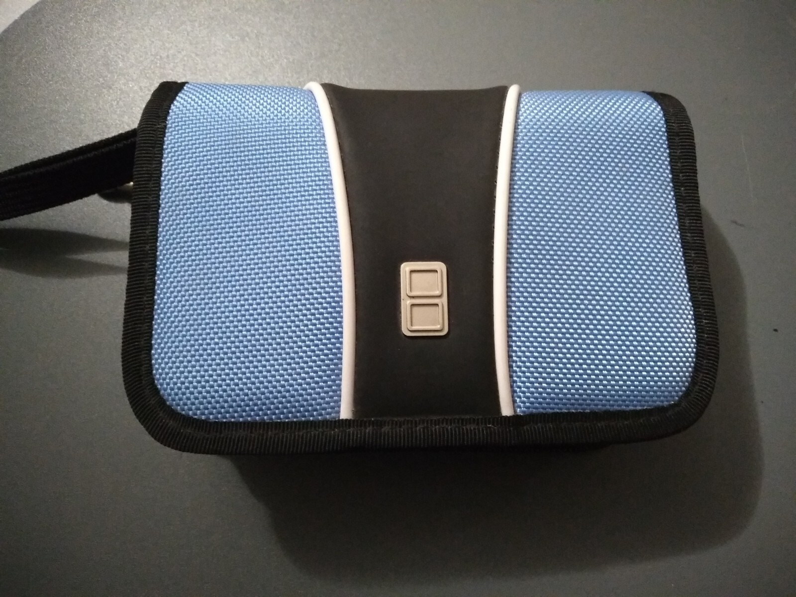 Nintendo ds lite black and light blue carrying case *USA Seller