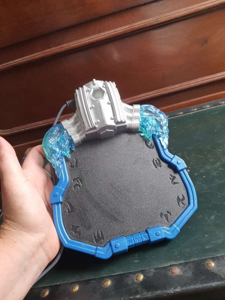 Skylanders XBOX 360 SuperChargers Portal of Power Figure Game Base