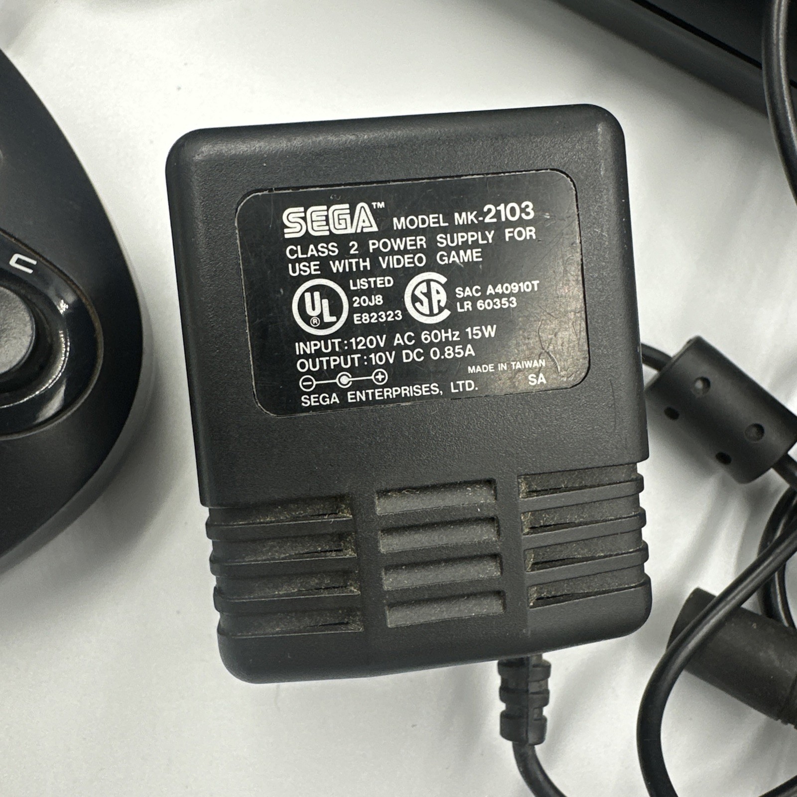 Sega CD Model 2 + Genesis Model 2 console (Please read description)