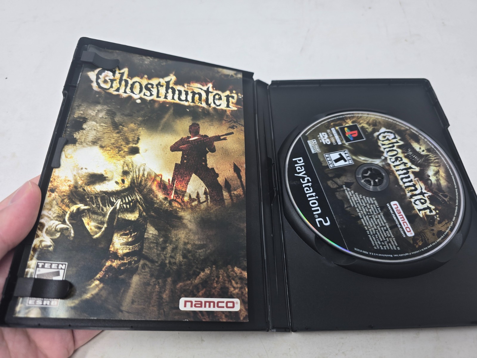 Ghosthunter (Sony PlayStation 2, 2004) PS2 Complete Tested Excellent