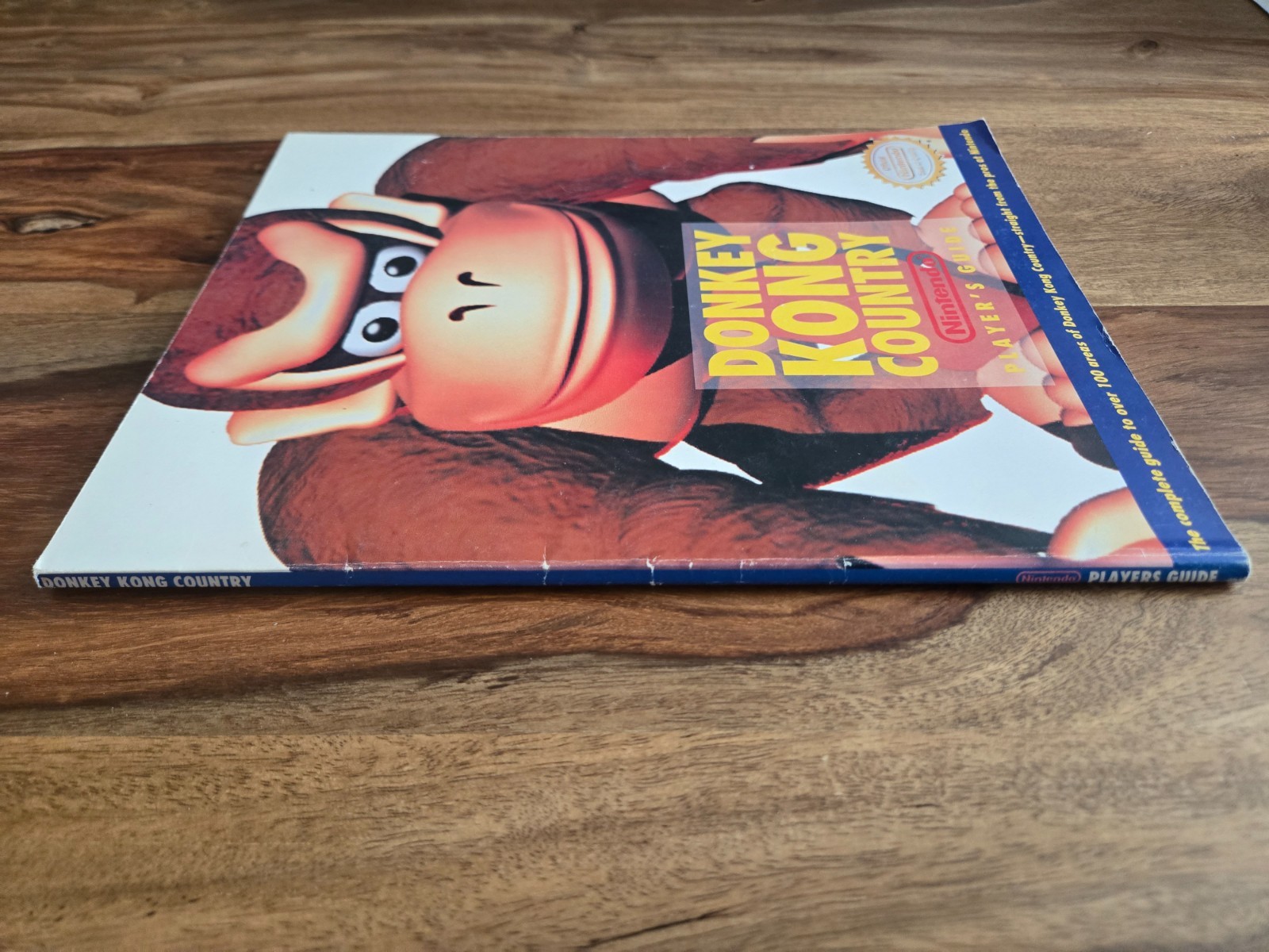 Donkey Kong Country Nintendo Player’s Guide SNES Official Nintendo 1994