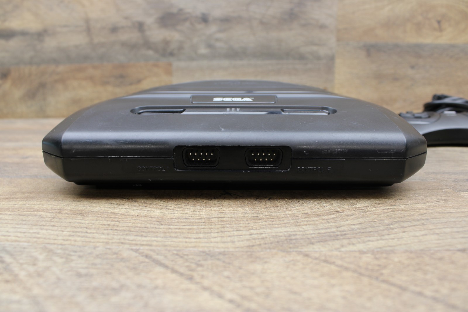 Sega MK-1631 – VA1 Genesis Console System & Controller Only – Fully Tested.
