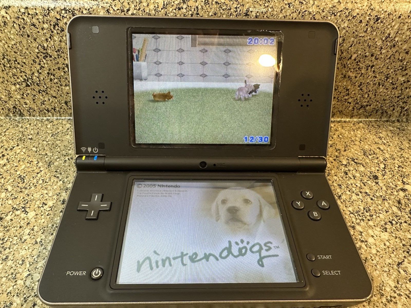 *Great Condition* Nintendo DSI XL Bronze Handheld Console