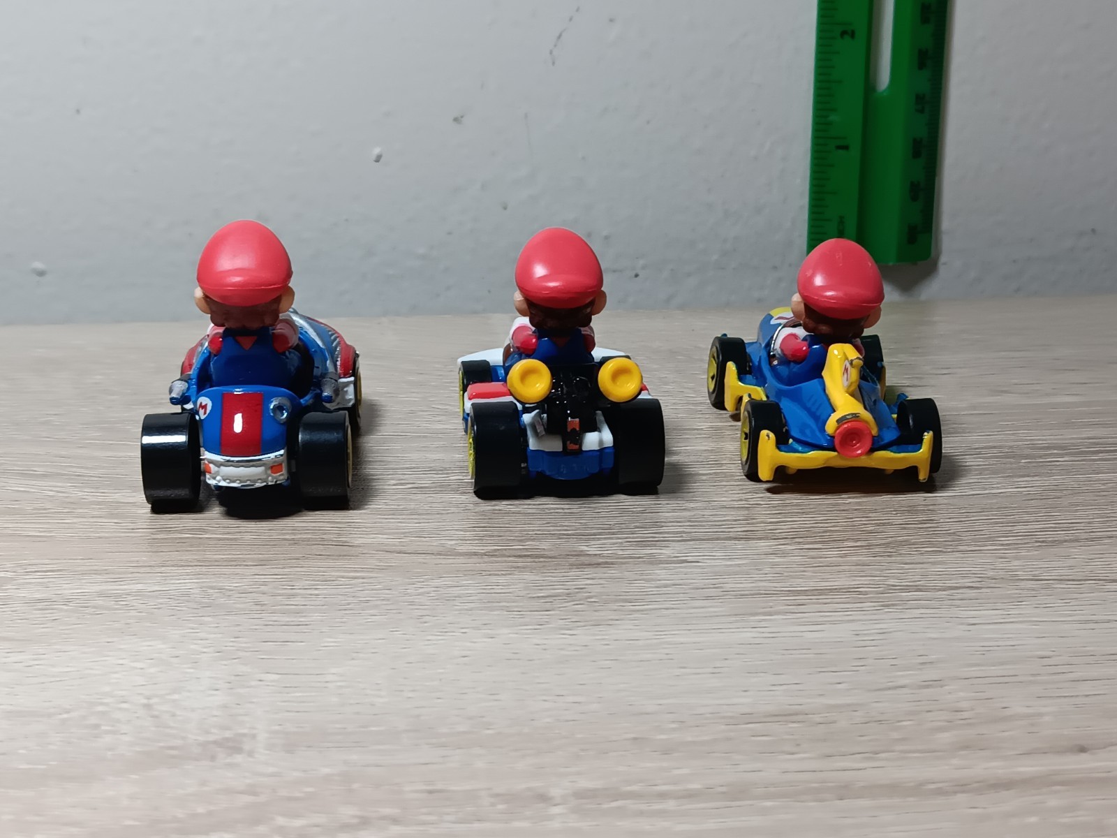 *FREE SHIP* 6-PK Super Mario Kart Hot Wheels Pipe Frame Wild Wing Mach-8 Sneaker