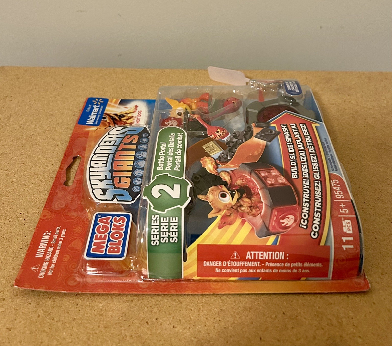 Skylanders – Giants – MEGA BLOKS – Only @ WM – Molten Hot Dog 🌭 BNIFSP