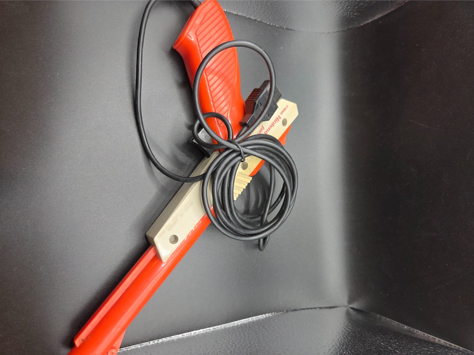 Authentic Nintendo NES Zapper Light Gun (Orange) – Model NES-005