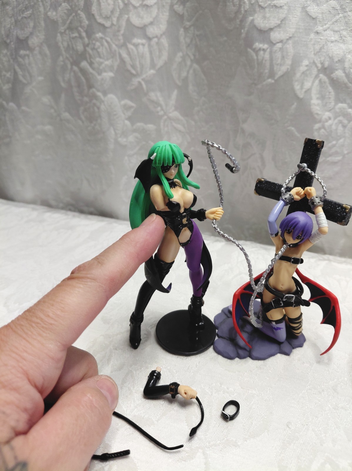 Anime Darkstalkers Vampire Saviors Morrigan PVC Figures Gashapon