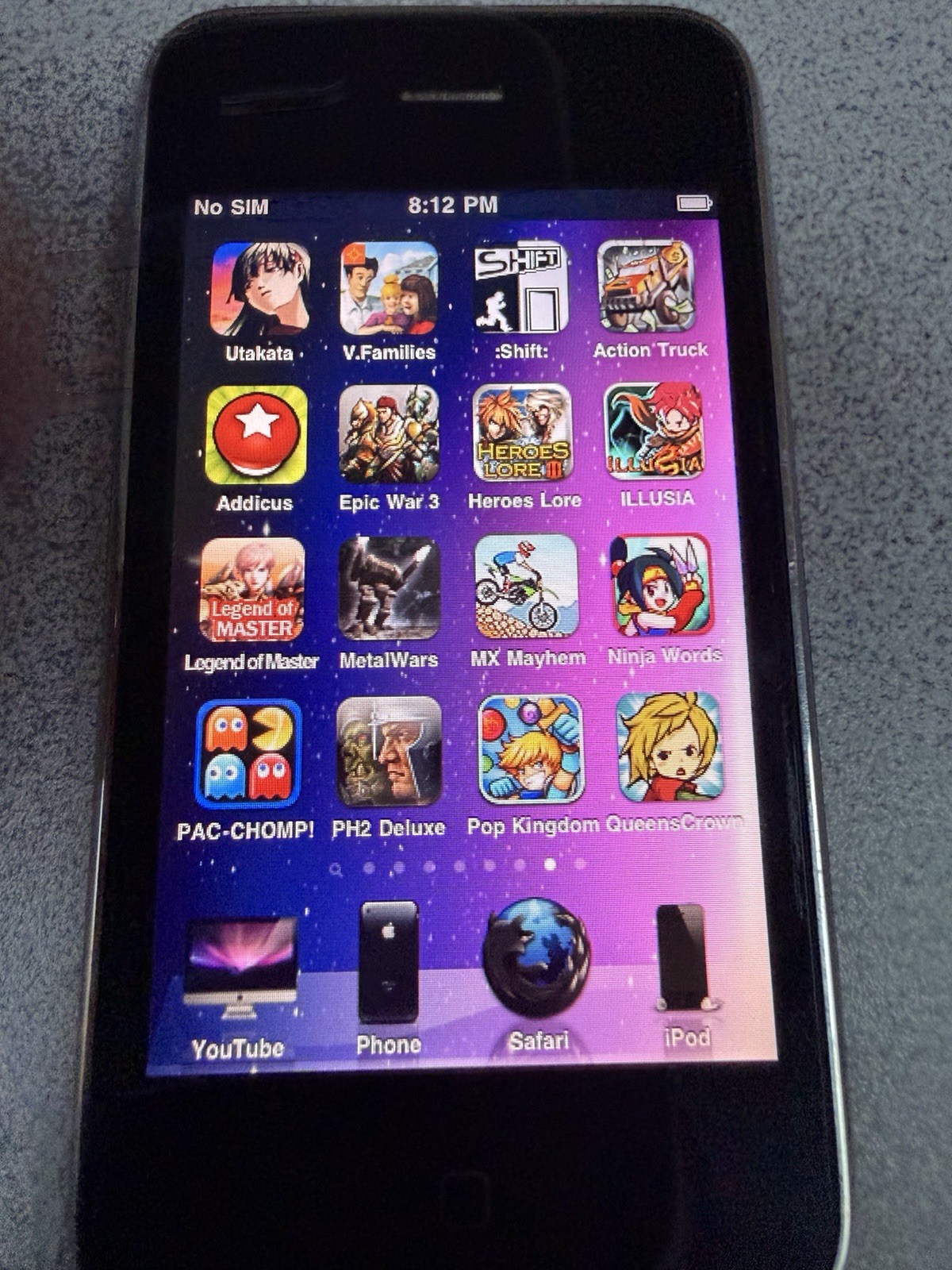 iPhone 3G 8GB Black 64 Rare Games Scarface Voltron Resident Evil