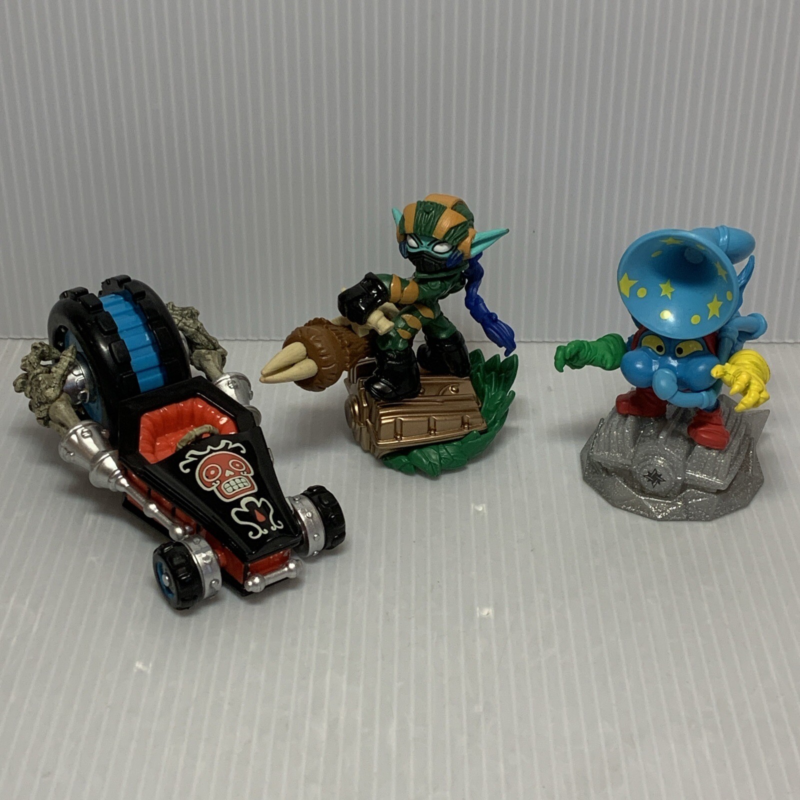 Skylanders Superchargers Character Lot ~ 2 Figures & 1 Vehicle (Activision 2015)