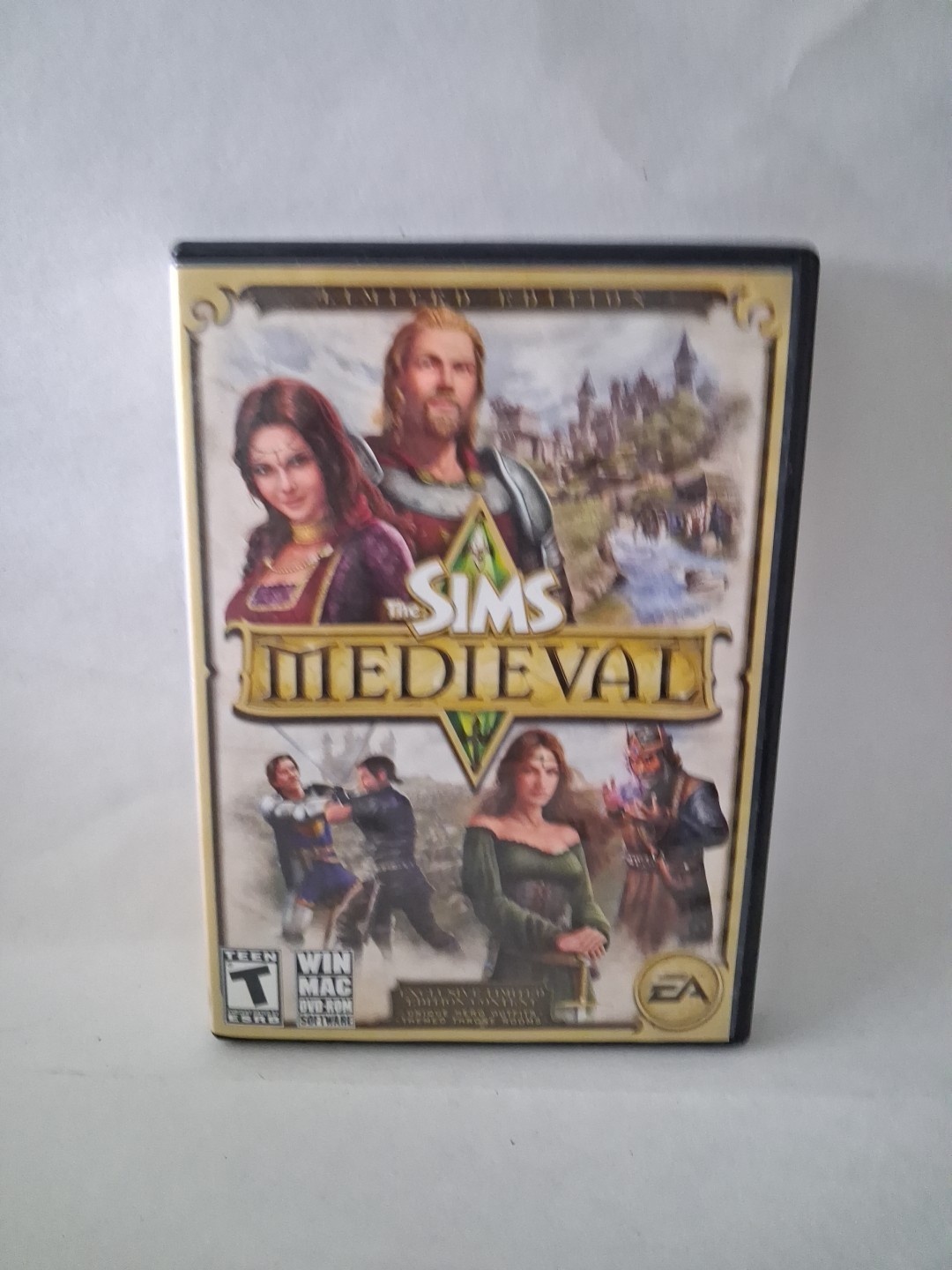 Sims Medieval Limited Edition Game (PC Windows/Mac, 2011) CIB