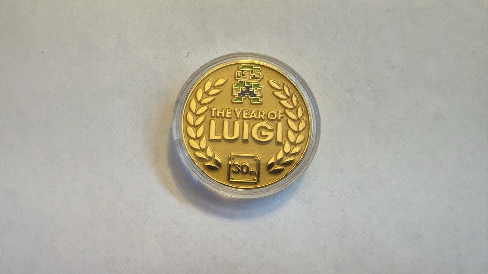 Nintendo the Year of Luigi 30th Anniversary Coin 2013 *read desc*