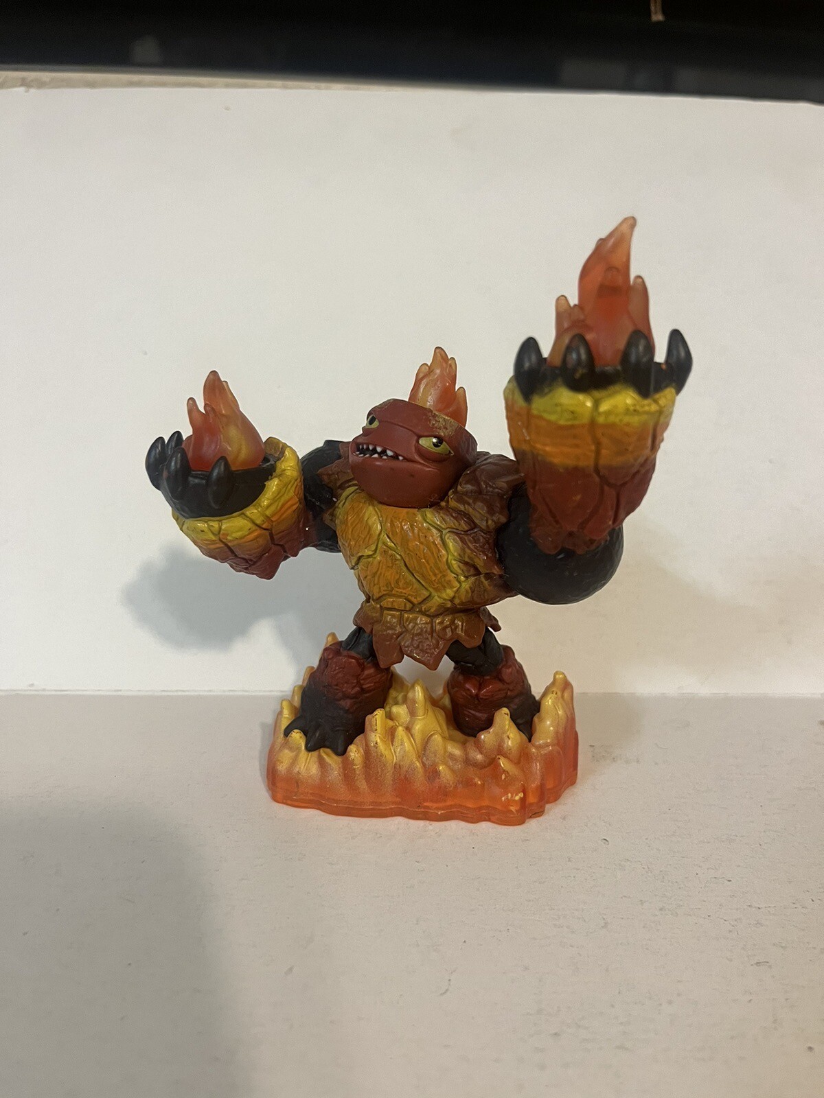 Skylanders Giants Lot Of 7. Bouncer, Hot Head, Swarm, Tree Rex. Great Condition