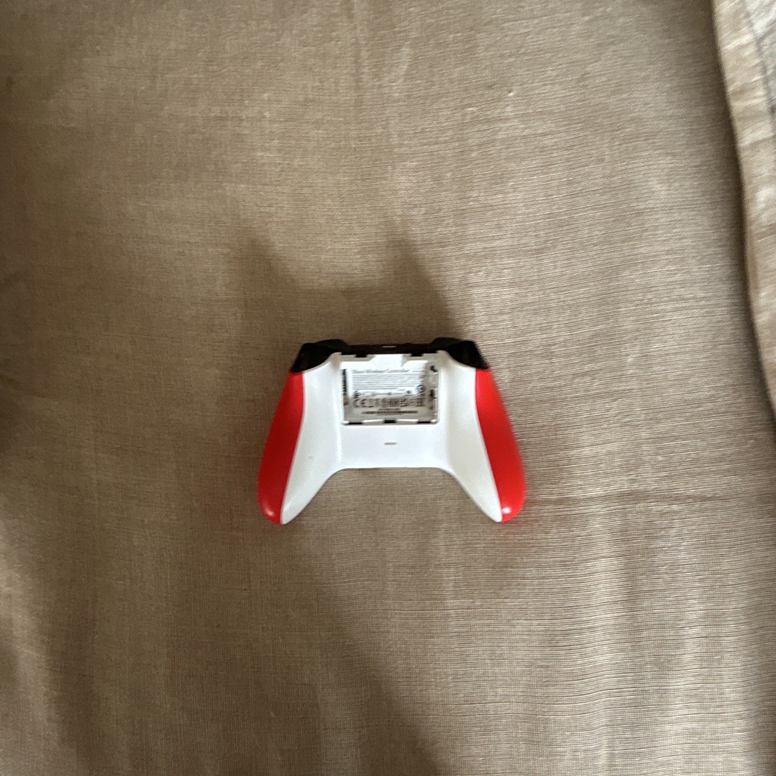 Microsoft Xbox Wireless Controller Red/White Wireless 3.5mm Jack (No Back)