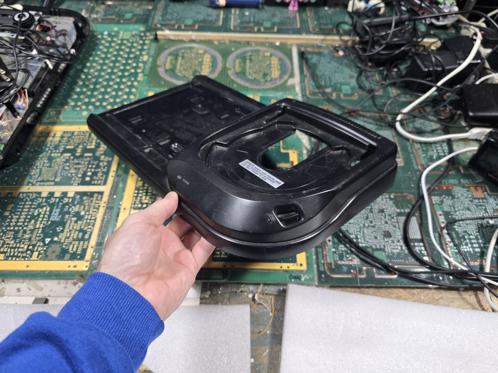 SEGA CD **MK-4102 ONLY** EXACT TOP COVER-EMPTY-INTACT-JUST OK-READ ALL