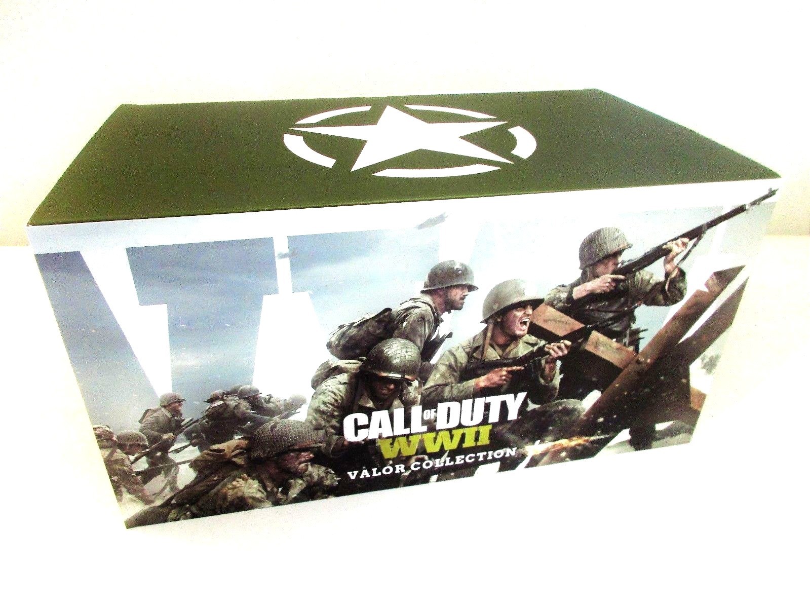 Call of Duty WWII Valor Collection – TriForce Statue only