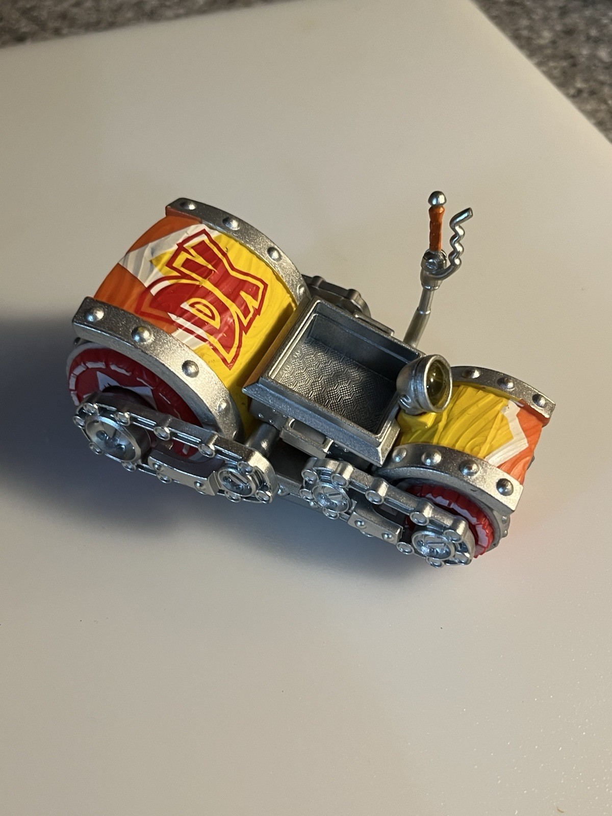 Skylanders Turbo Charged Donkey Kong &Barrel Blaster Racing Car 87514888 & 87572