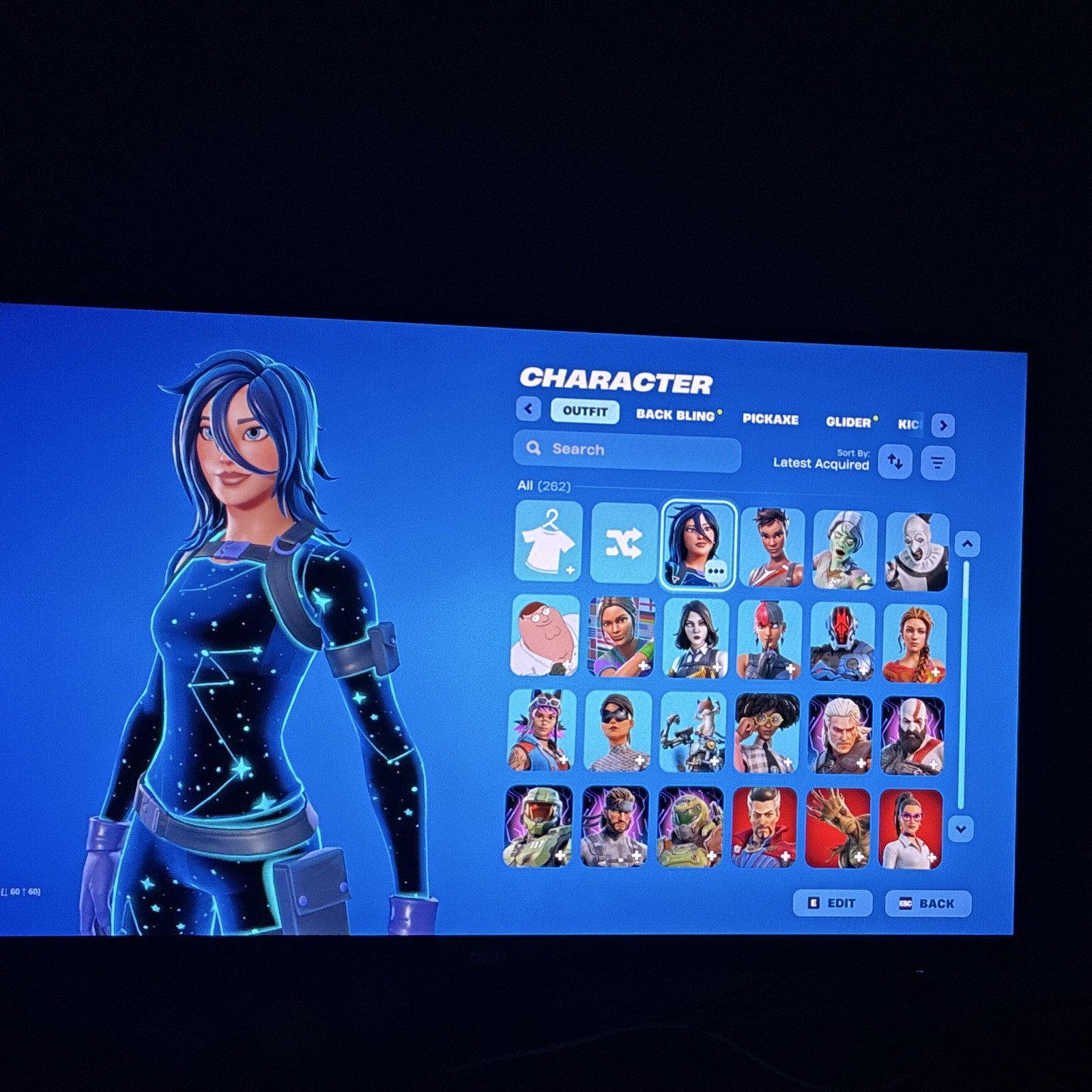 Fortnite In-Game Character/Cosmetic Locker Images – Outfit & Pickaxe Item(s)