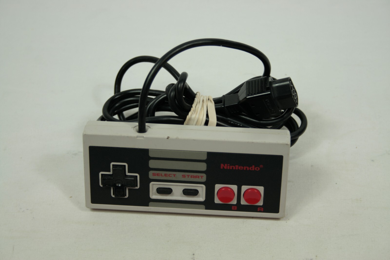 Nintendo NES Console Original Bundle Super Mario Bros Duck Hunt Bundle w Zapper