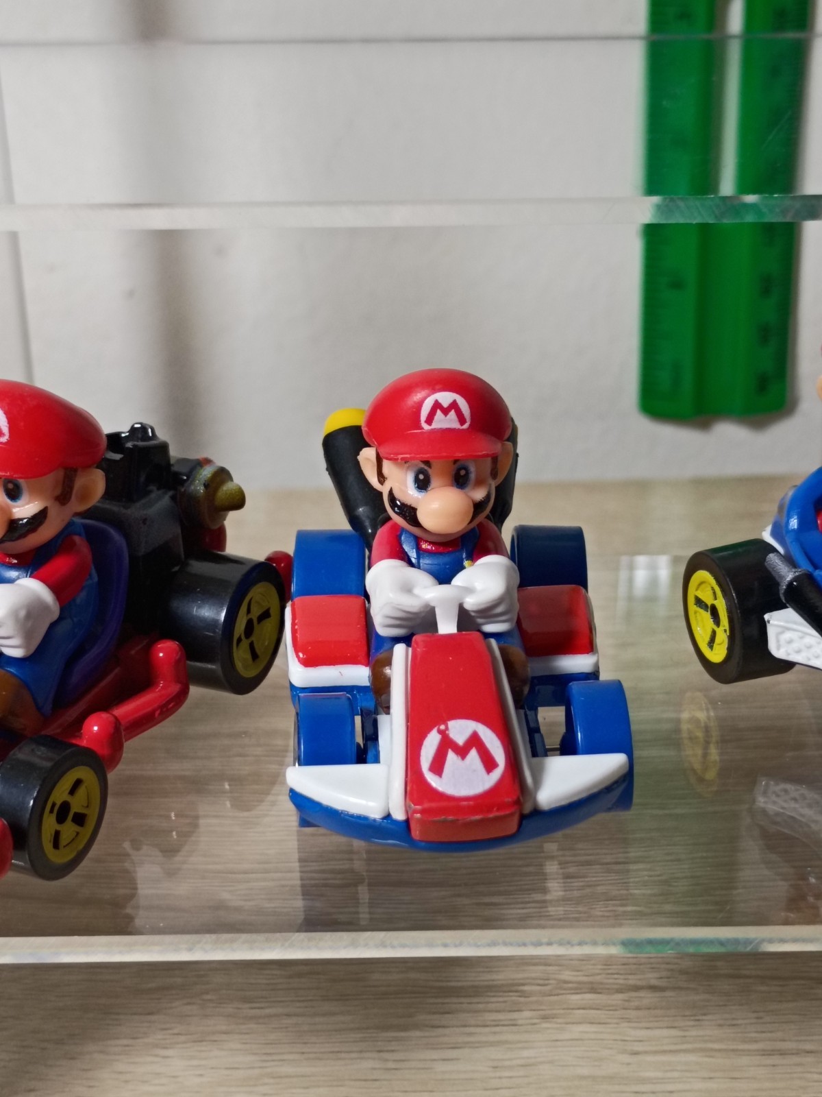 5-PK SUPER MARIO KART Hot Wheels Wild Wing Pipe Frame Sneaker Movie Rainbow Road