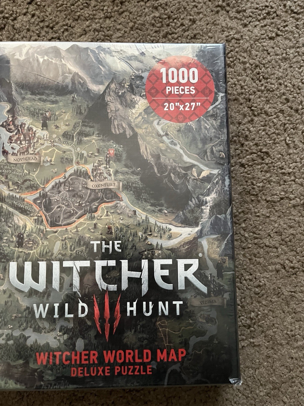 DARK HORSE JUL180514 The Witcher 3: Wild Hunt World Map Deluxe Puzzle – 1000…