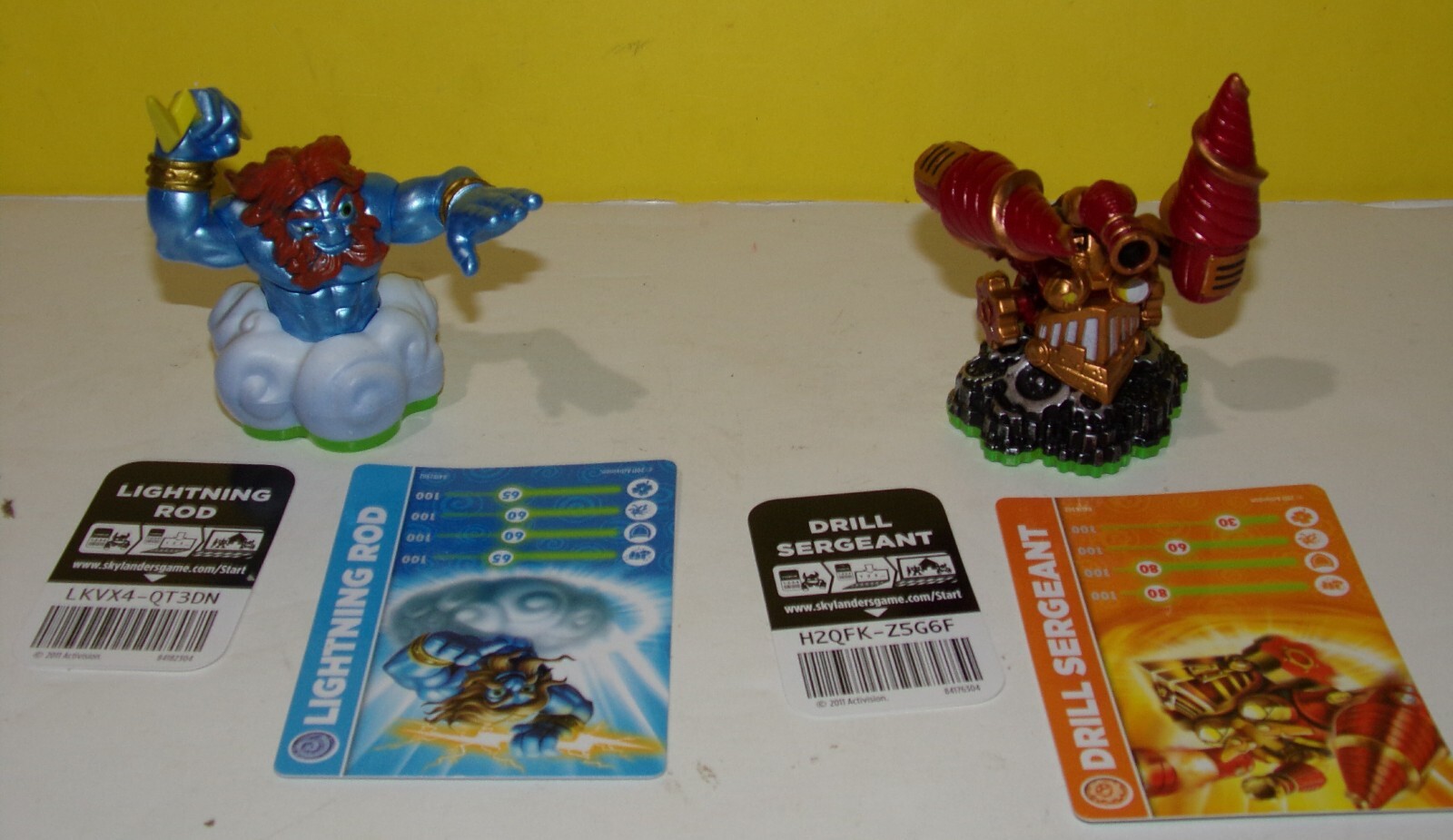 Activision Skylanders Giants Lightning Rod & Drill Sergeant w/Cards.