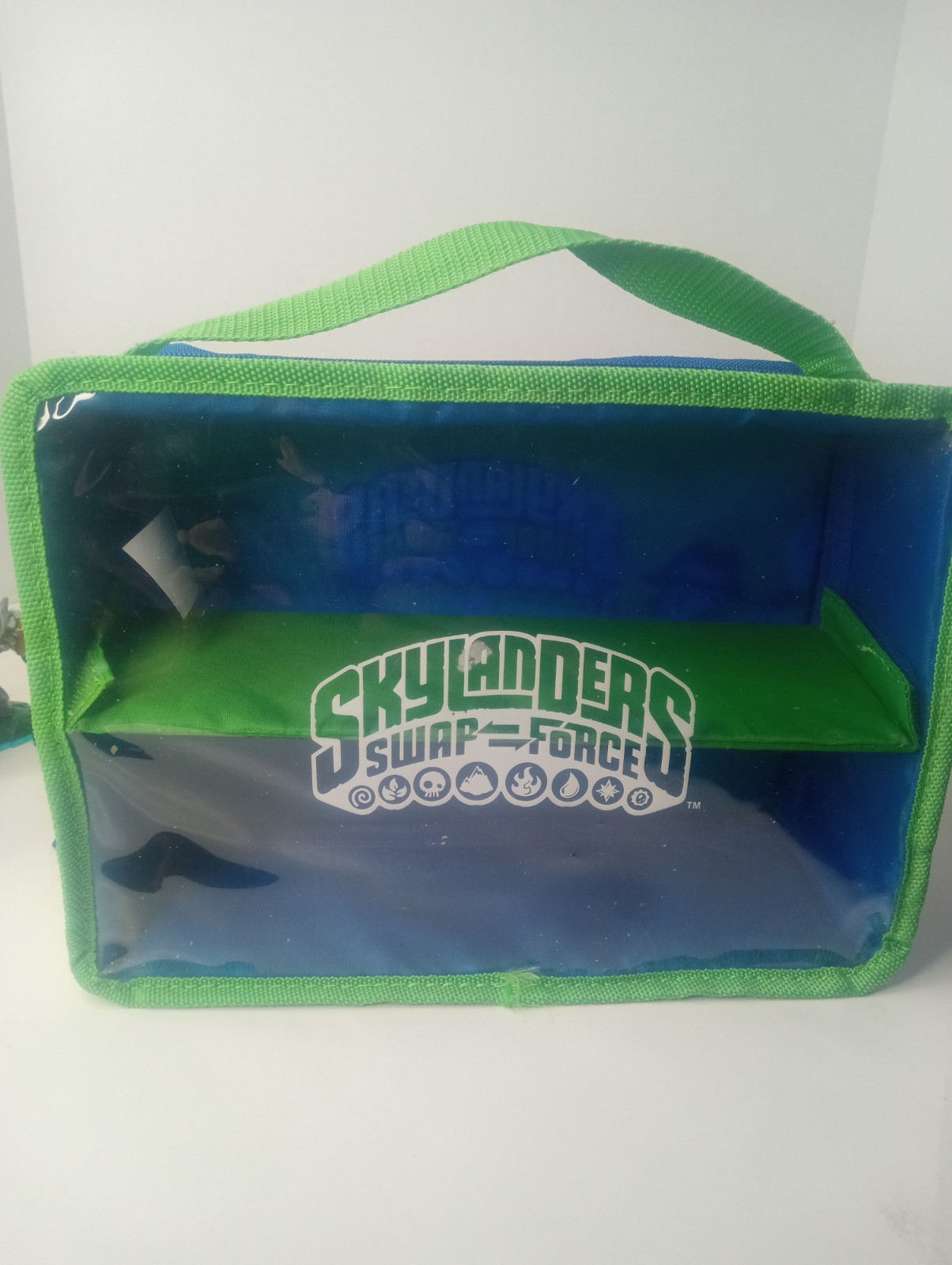 Huge Skylanders Lot 19 Figures With Carry Case Rare