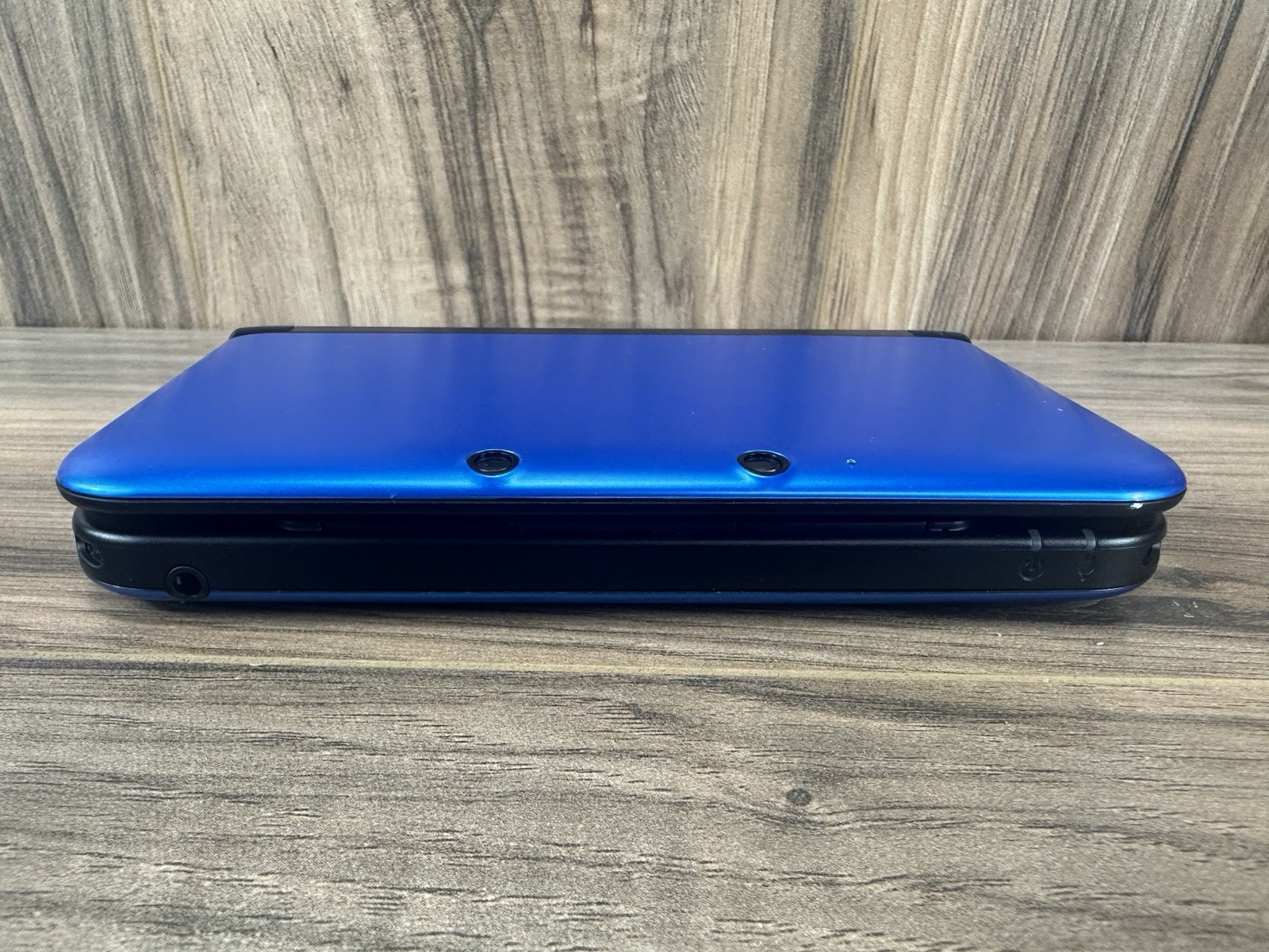 Nintendo 3DS XL Handheld System – Tested – Blue/Black With Charger SD & 3 Games