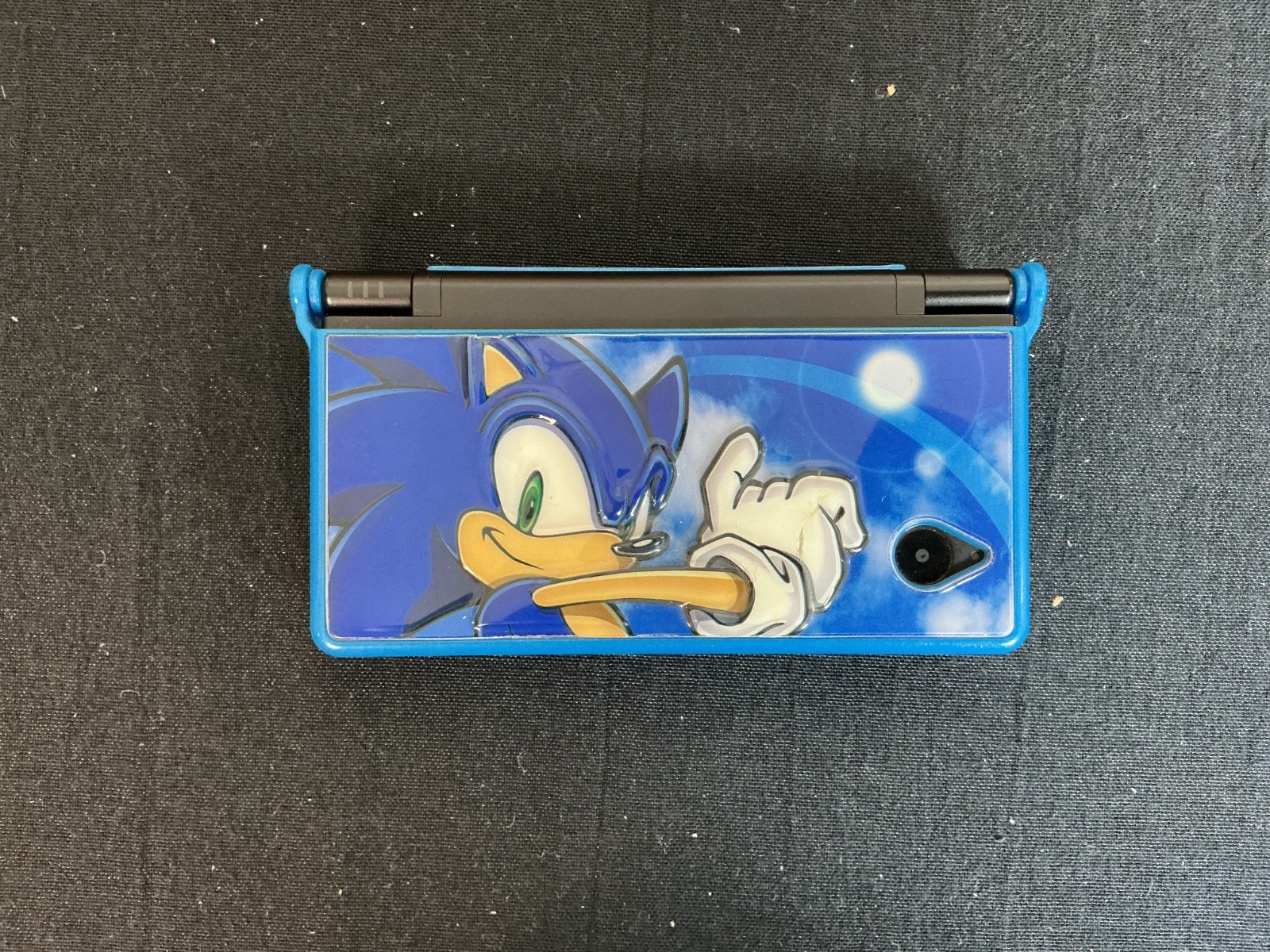 Nintendo DSi Black Console with Charger & Sonic Hard Shell Case – READ DESC.