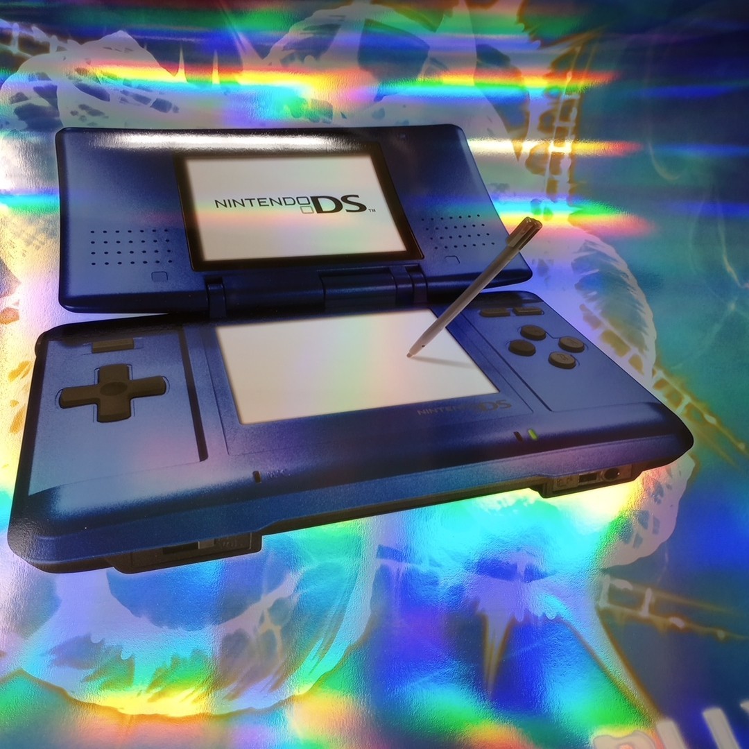 2005 Nintendo DS Introducing Electric Blue Metallic Promo Poster 22″ X 28″ RARE!