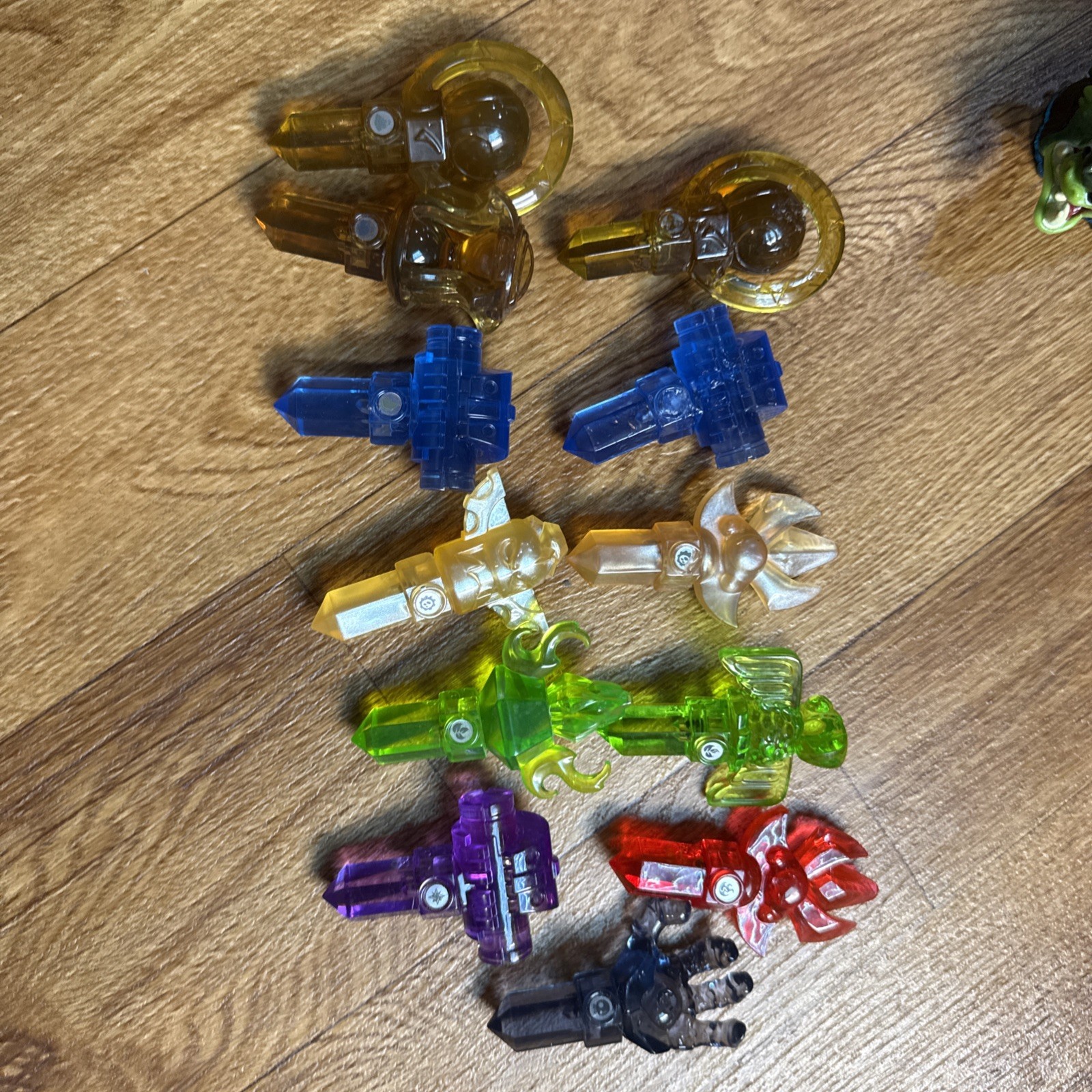 Activision Skylanders Trap Team Xbox 1 Game, Portal, 12 Traps & 5 Figures
