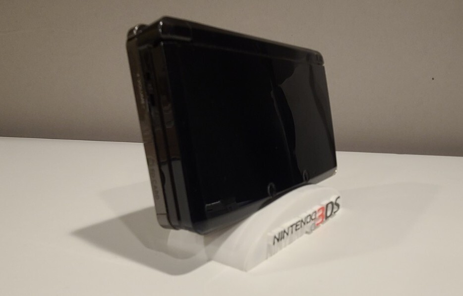 Nintendo 3DS Display Stand, 3d Printed, Multiple colors available! Holds 3DS, XL