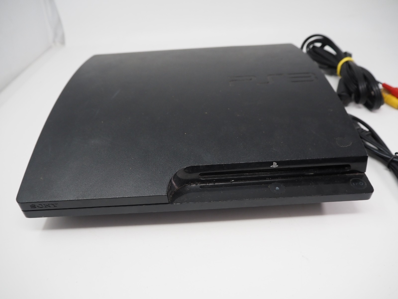 Sony PlayStation 3 PS3 Slim Console 160GB (3001A) w/Controller SEE NOTES